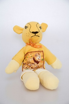 lion-cub-doll